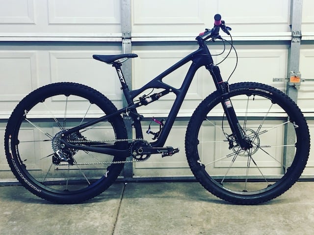 Cross-Country Carbon 29er Mountain Bike